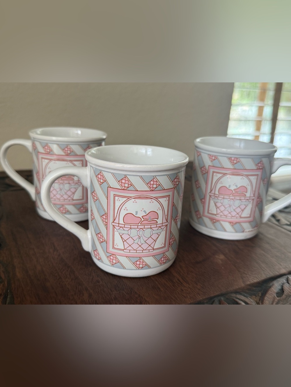 Vintage House of Lloyd 1989 Set of 3 Pink Heart Coffee Mugs Cottage Decor
